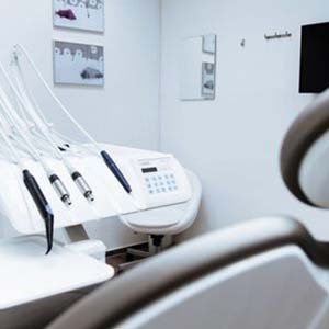 Dentists Near Me 1 service 3